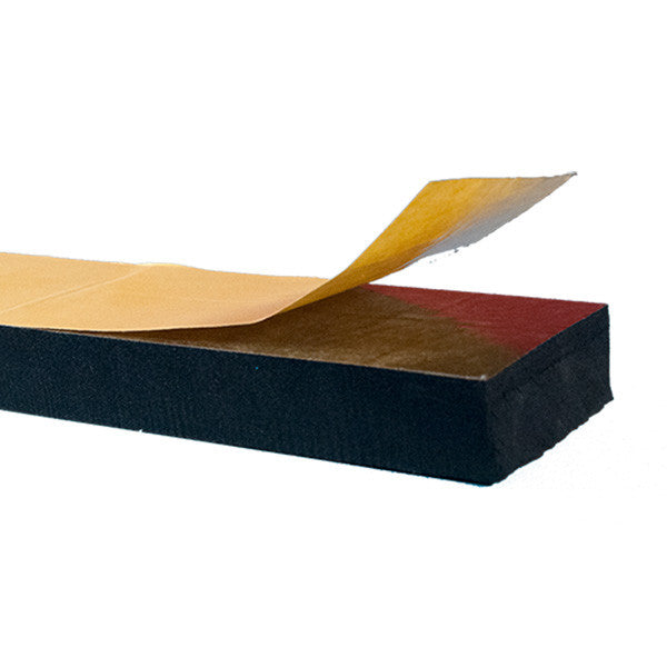 Ruban adhésif PU ZK 30x40 mm gris, rouleau de 5 m destiné au système complet d'isolation des combles Iso-Fit